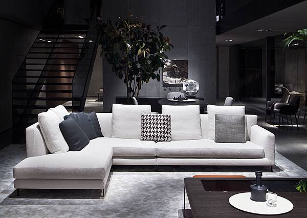 Minotti Stand 2011_CF013552.jpg