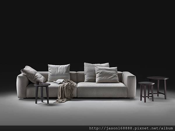 FLEXFORM_LARIO_03_17_12_14.jpg FLEXFORM_LARIO_03_17_12_14.jpg