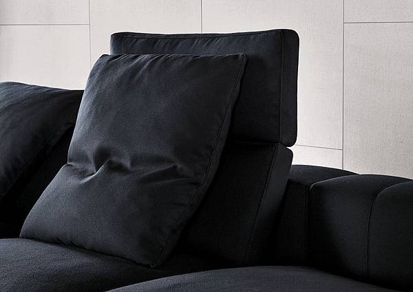 Minotti-FREEMAN DUVET 01 (6) Minotti-FREEMAN DUVET 01 (6)