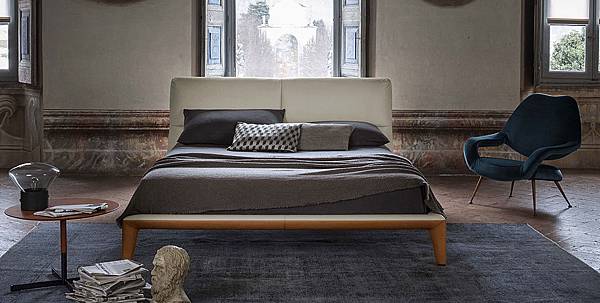 poltronafrau-giselle_1 (2) poltronafrau-giselle_1 (2)