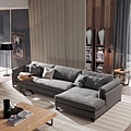 frigerio-davis-in-divan-03.jpg