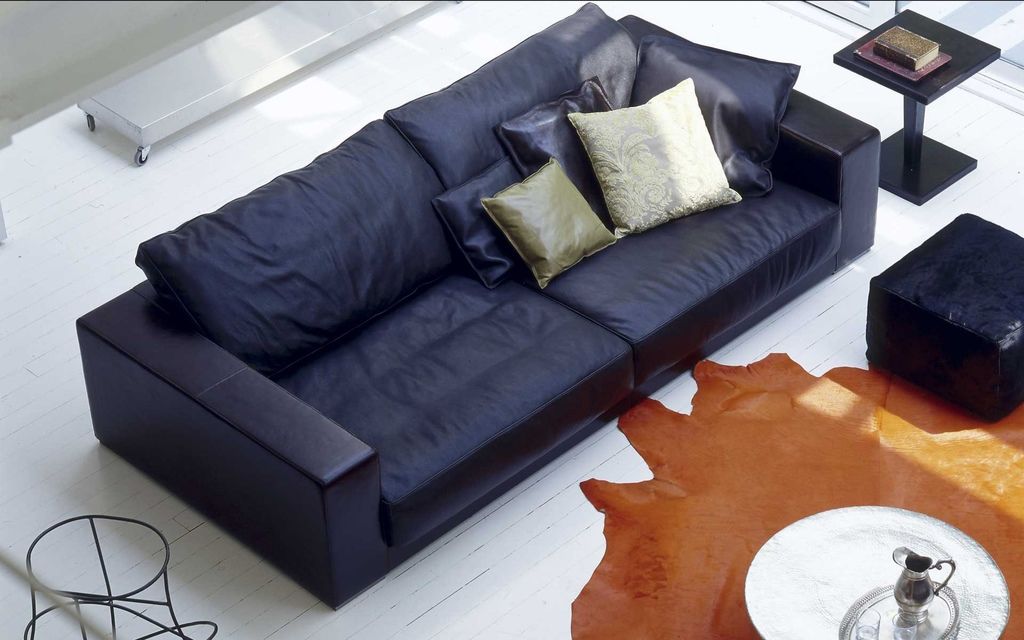 baxter-budapest-blue-leather.jpg baxter-budapest-blue-leather.jpg