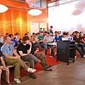 1200px-Paul_Graham_talking_about_Prototype_Day_at_Y_Combinator_Summer_2009 (1).jpg