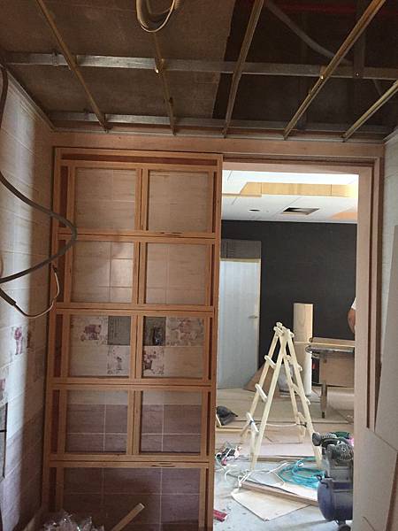 木作門片與門框 (9).JPG