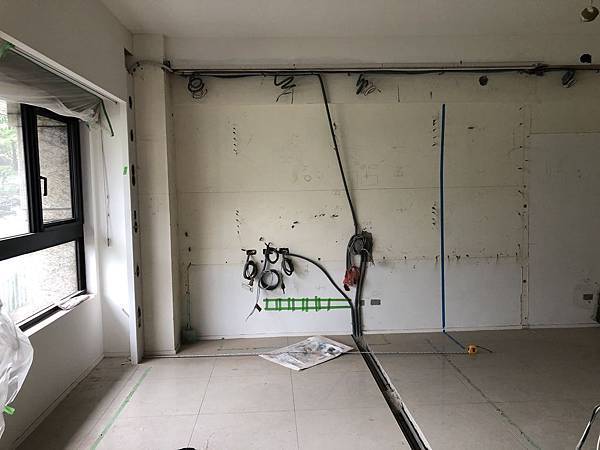 20190406-IMG_4882裝潢進度.JPG