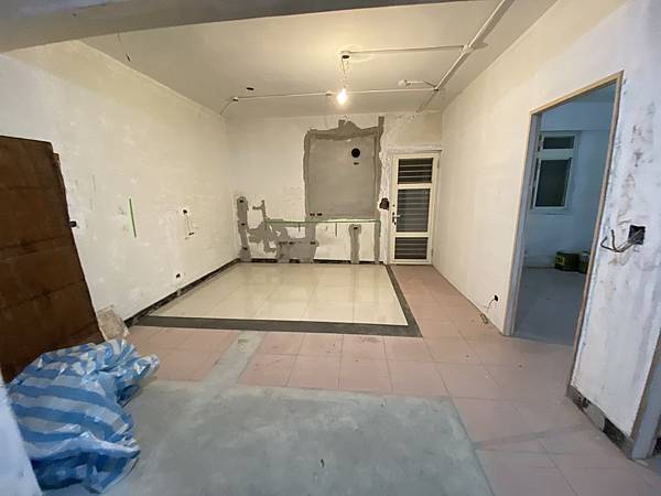 20191030-IMG_8695裝潢工程進度.JPG 20191030-IMG_8695裝潢工程進度.JPG