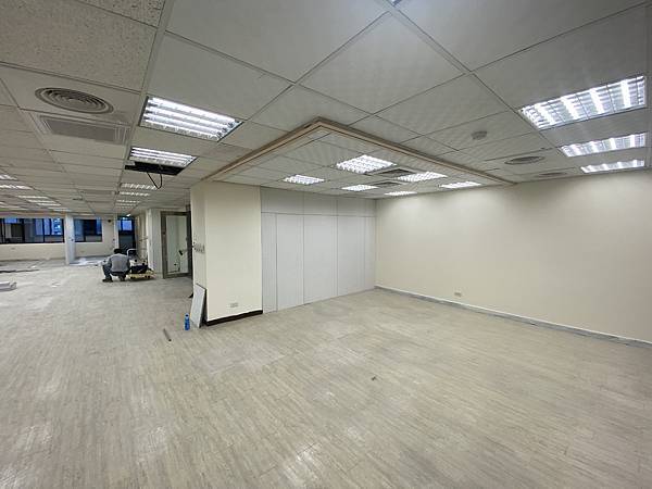 辦公室裝修工程 (10).JPG