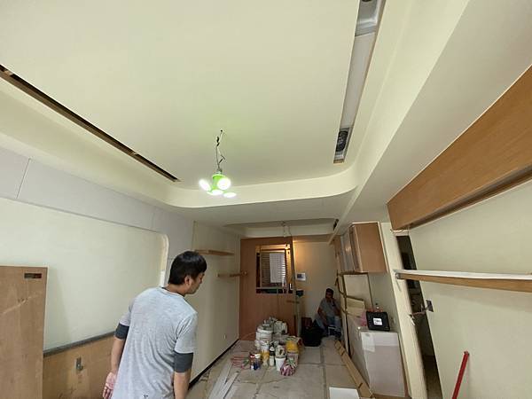 新北市中和氧化鎂板更新_油漆工程 (21).JPG