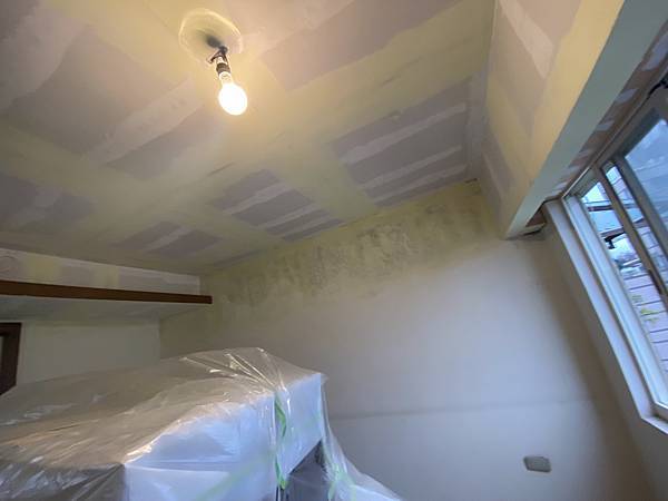 油漆批土研磨 (27).JPG