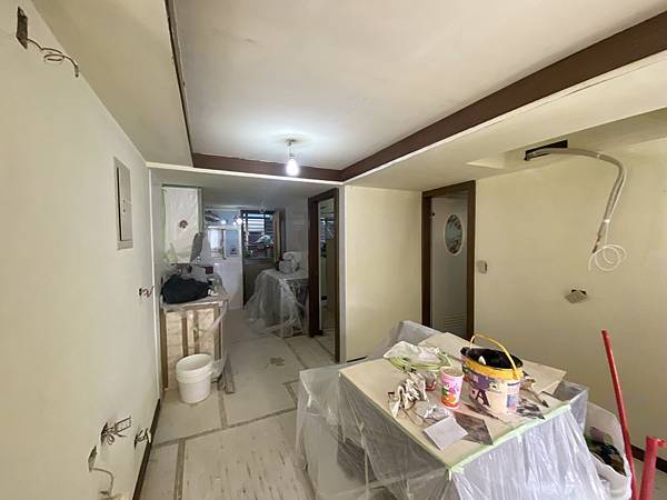 油漆批土研磨 (66).JPG