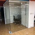 辦公室玻璃隔間 (24).jpg