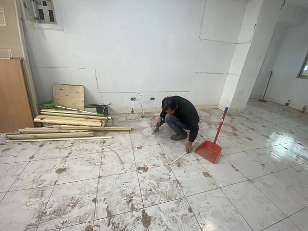 中古屋翻新拆除清運 (48).JPG