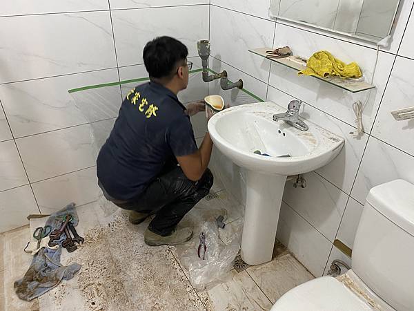 抓漏 (16).JPG 抓漏 (16).JPG