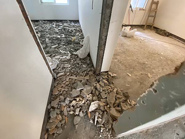 台北市大安區老屋翻新:打除清運與放樣討論 (47).JPG 台北市大安區老屋翻新:打除清運與放樣討論 (47).JPG