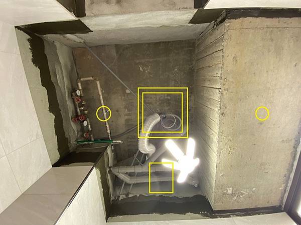 浴室天花板怎麼配置暖風機、維修孔、燈具 (3).jpg