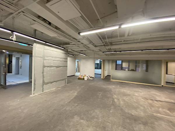 辦公室裝潢木工與輕隔間 (7).JPG 辦公室裝潢木工與輕隔間 (7).JPG