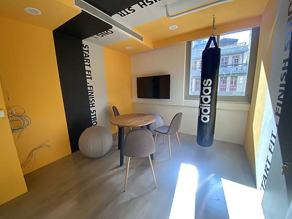 辦公室裝潢設計PressPlay2樓 (24).JPG