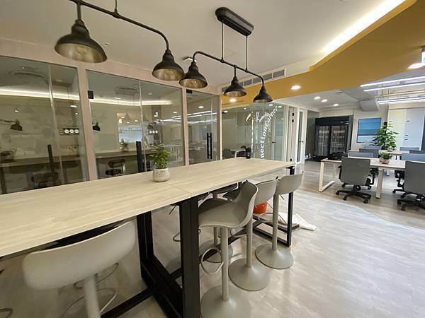辦公室裝潢設計PressPlay2樓 (11).JPG