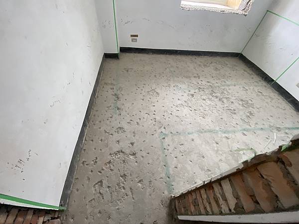 舊屋翻新_拆除清運與二次放樣確認裝修細節 (74).jpg