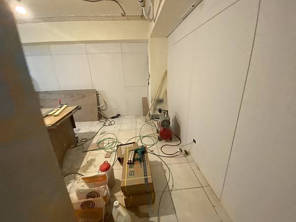 木工天花、木工隔間、木工門 (20).jpg 木工天花、木工隔間、木工門 (20).jpg