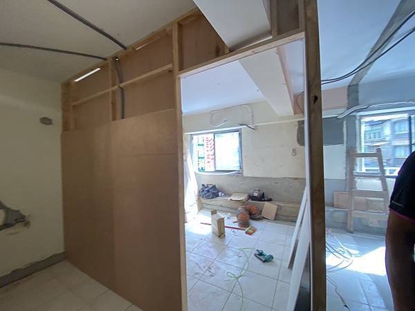 木工天花、木工隔間、木工門 (2).jpg 木工天花、木工隔間、木工門 (2).jpg