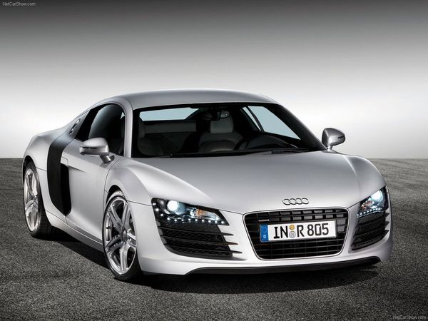 Audi R8