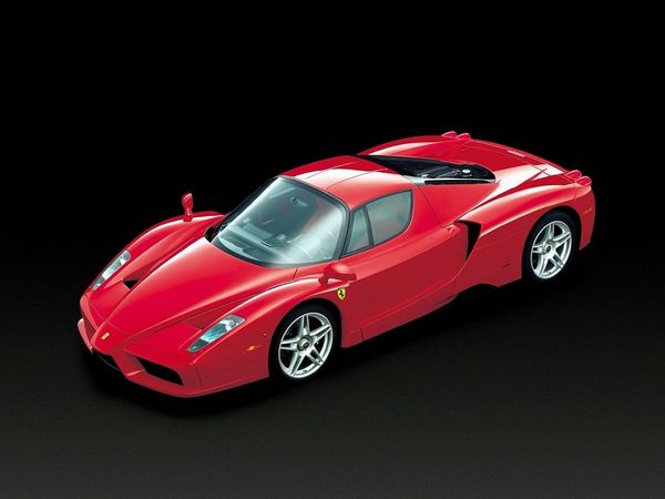 ferrari_enzo_001