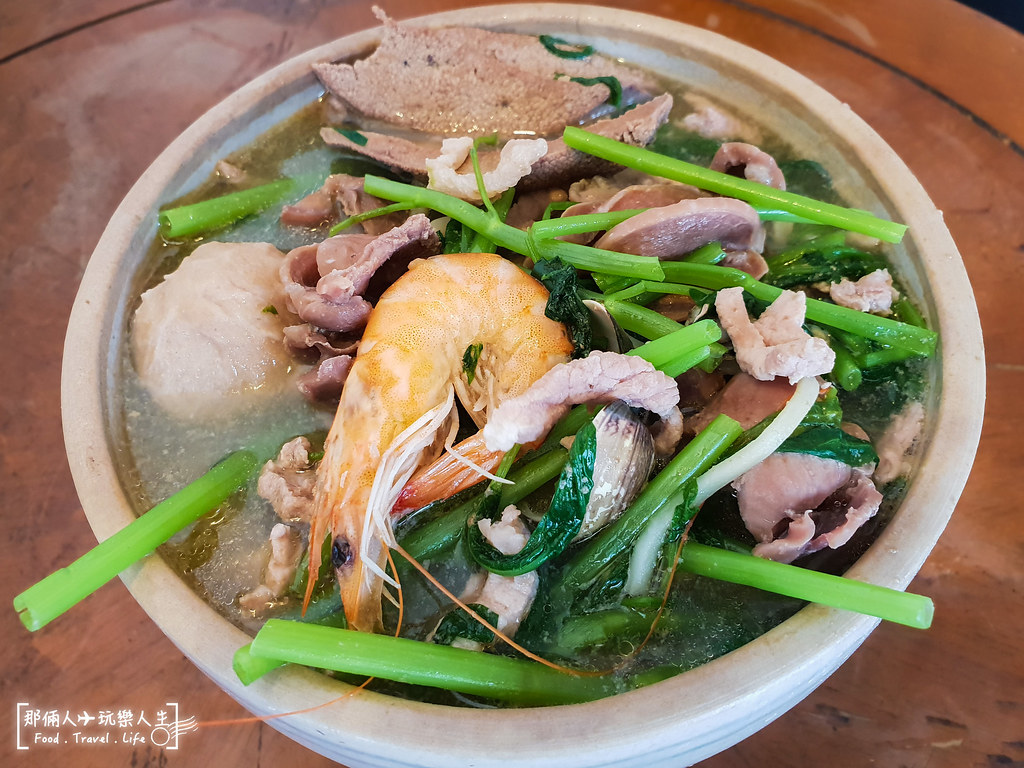 台中中區美食|久流麵攤 點了一碗麵卻來了一盆佛跳牆盅 想吃老闆還不一定會賣你!! @ :: 痞客邦 ::