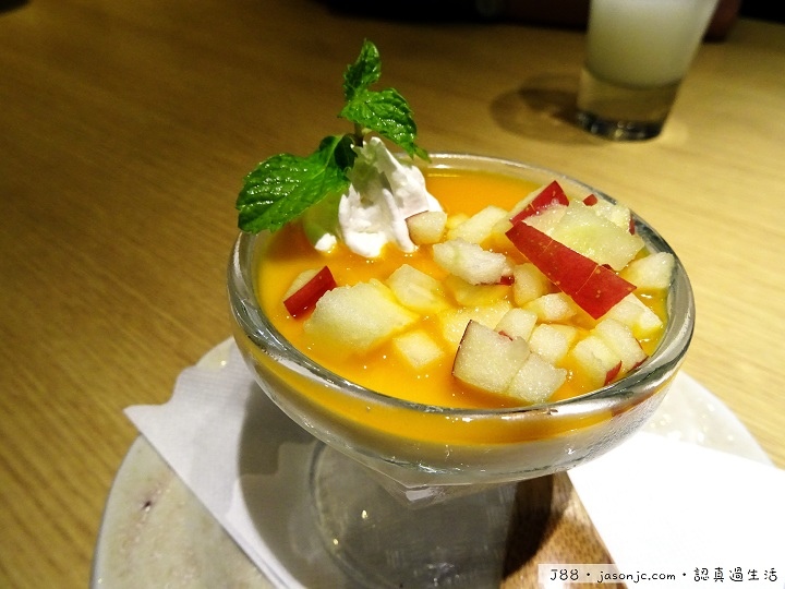 大戶屋(OOTOYA)雞肉蔬菜燴黑醋醬、炭烤雞肉香橘醋、鱈魚蔬菜燴黑醋醬定食和烏龍湯麵 | 台北市中正區 大戶屋(OOTOYA)雞肉蔬菜燴黑醋醬、炭烤雞肉香橘醋、鱈魚蔬菜燴黑醋醬定食和烏龍湯麵 | 台北市中正區