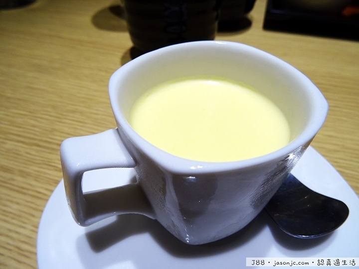 大戶屋(OOTOYA)雞肉蔬菜燴黑醋醬、炭烤雞肉香橘醋、鱈魚蔬菜燴黑醋醬定食和烏龍湯麵 | 台北市中正區 大戶屋(OOTOYA)雞肉蔬菜燴黑醋醬、炭烤雞肉香橘醋、鱈魚蔬菜燴黑醋醬定食和烏龍湯麵 | 台北市中正區