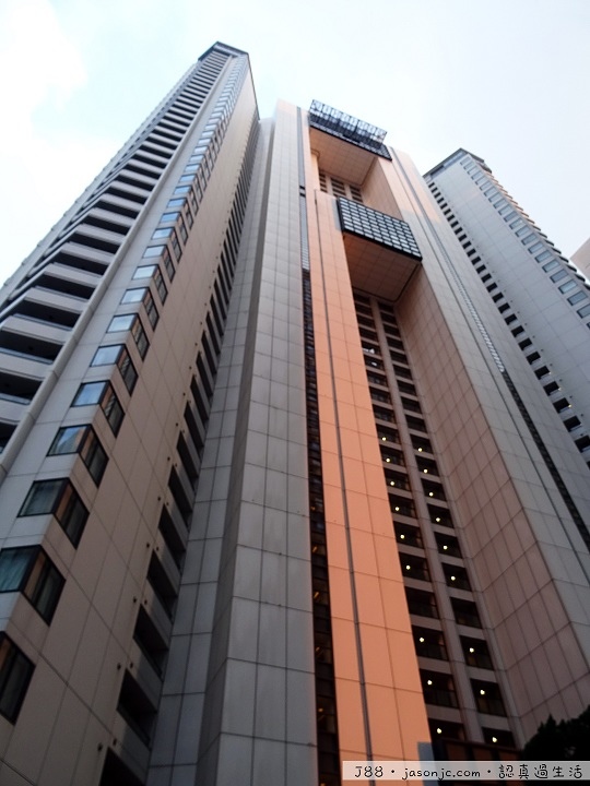 從品川車站港南口經品川Grand Commons、品川Intercity到無添迴轉壽司(無添くら寿司) 從品川車站港南口經品川Grand Commons、品川Intercity到無添迴轉壽司(無添くら寿司)