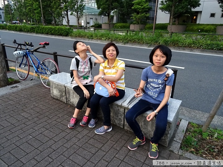 從品川車站港南口經品川Grand Commons、品川Intercity到無添迴轉壽司(無添くら寿司) 從品川車站港南口經品川Grand Commons、品川Intercity到無添迴轉壽司(無添くら寿司)