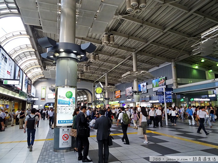 從品川車站港南口經品川Grand Commons、品川Intercity到無添迴轉壽司(無添くら寿司) 從品川車站港南口經品川Grand Commons、品川Intercity到無添迴轉壽司(無添くら寿司)