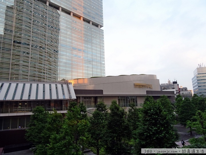 從品川車站港南口經品川Grand Commons、品川Intercity到無添迴轉壽司(無添くら寿司) 從品川車站港南口經品川Grand Commons、品川Intercity到無添迴轉壽司(無添くら寿司)