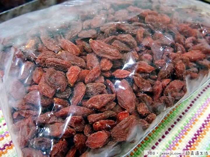 天然補氣養生茶飲:黃耆枸杞茶DIY自己動手做 天然補氣養生茶飲:黃耆枸杞茶DIY自己動手做