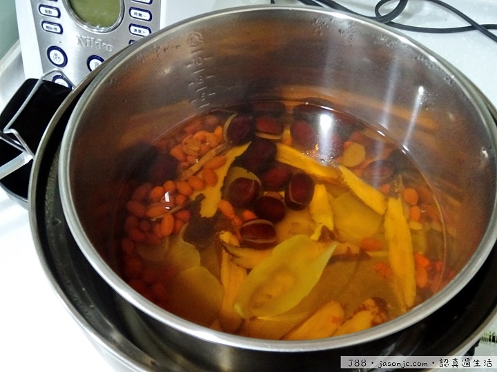 天然補氣養生茶飲:黃耆枸杞茶DIY自己動手做 天然補氣養生茶飲:黃耆枸杞茶DIY自己動手做