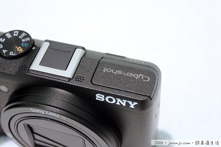 Sony Cyber-shot DSC-HX60V 30倍光學變焦隨身機開箱 Sony Cyber-shot DSC-HX60V 30倍光學變焦隨身機開箱