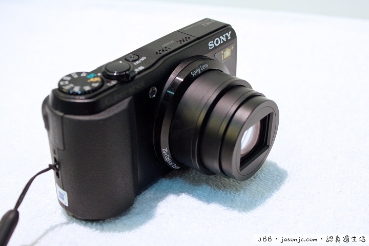 Sony Cyber-shot DSC-HX60V 30倍光學變焦隨身機開箱 Sony Cyber-shot DSC-HX60V 30倍光學變焦隨身機開箱