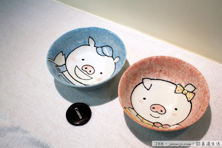 豬小弟和豬小妹碗公@金源成陶瓷展覽館 | 新北市鶯歌區 豬小弟和豬小妹碗公@金源成陶瓷展覽館 | 新北市鶯歌區