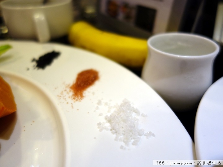 年終家族聚餐在小紅蕃薯Yammy Cafe | 台北市中山區 年終家族聚餐在小紅蕃薯Yammy Cafe | 台北市中山區