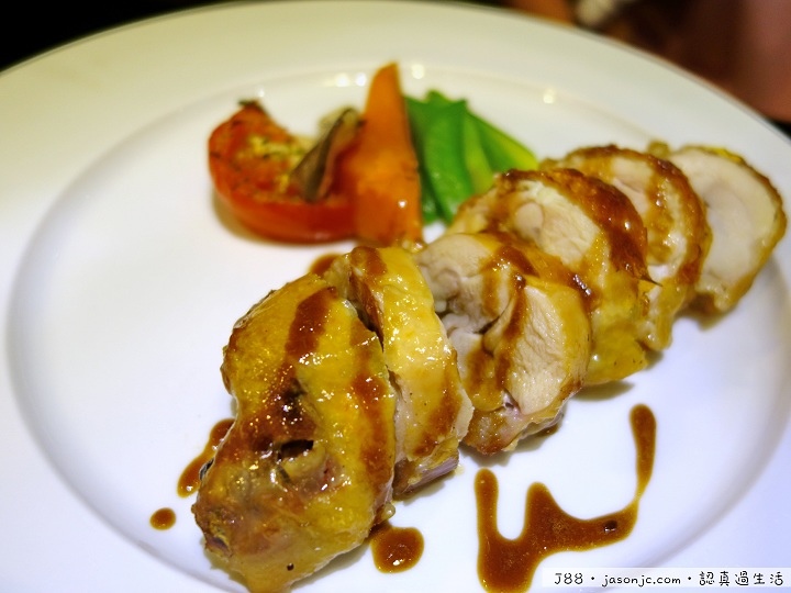 年終家族聚餐在小紅蕃薯Yammy Cafe | 台北市中山區 年終家族聚餐在小紅蕃薯Yammy Cafe | 台北市中山區