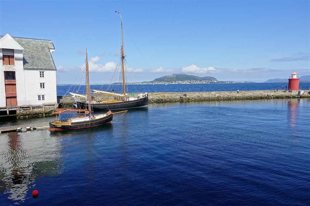 挪威(1) 羅浮敦、峽灣之旅精華篇 挪威(1) 羅浮敦、峽灣之旅精華篇