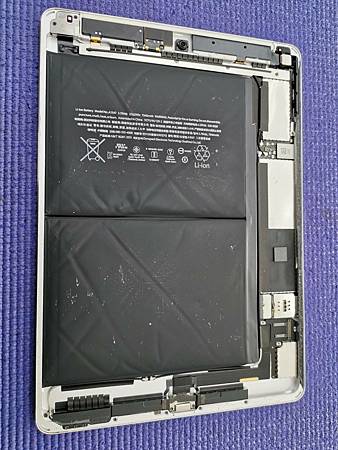 ipad air 2電池膨脹維修