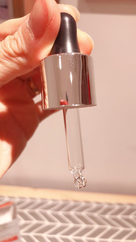 VICHY薇姿15%維他命C超導安瓶,安瓶推薦,維他命C,加強提亮