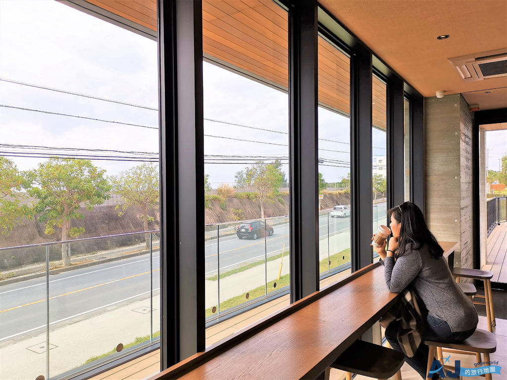 [遊記] 沖繩 海景星巴克：本部町店 近海洋博公園