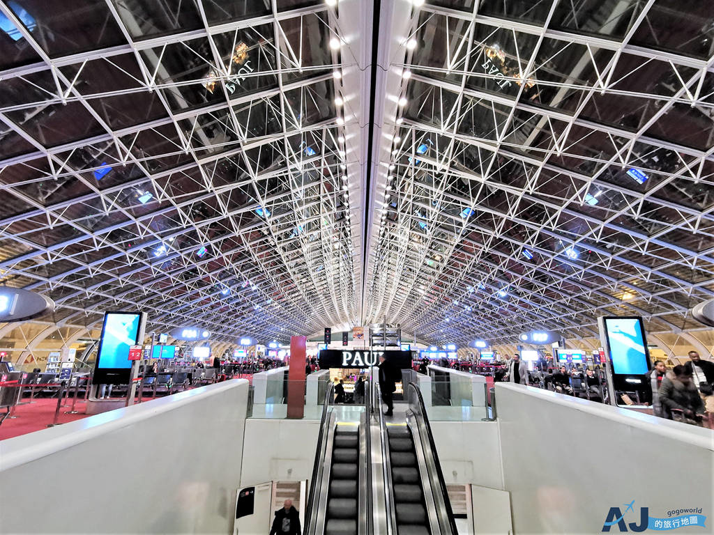 [分享] 法航 AF1114 巴黎>蘇黎世 經濟艙、飛機餐