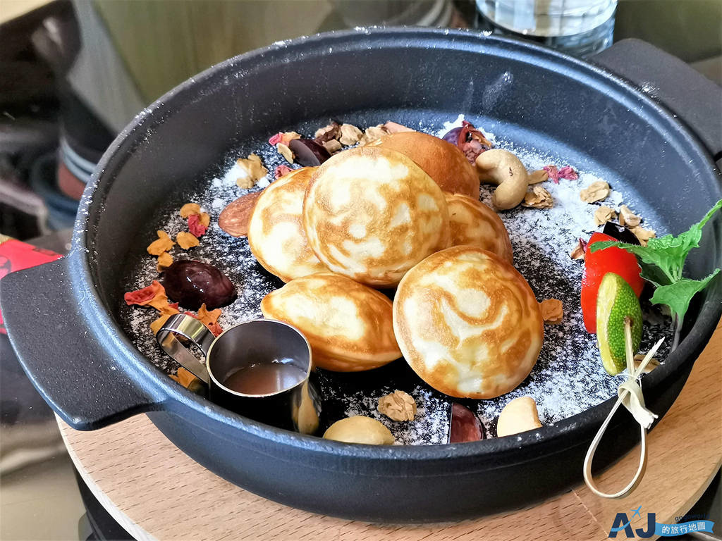 [食記] 北車 不限時咖啡廳 天成大飯店 拾柒Cafe