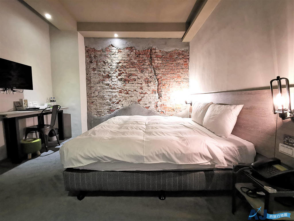 [心得] 台中 奇異果快捷旅店-站前二館 近車站