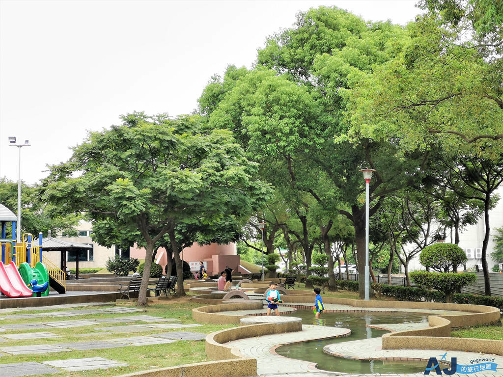 [旅遊] 桃園親子景點 建國公園 兒童親水區 
