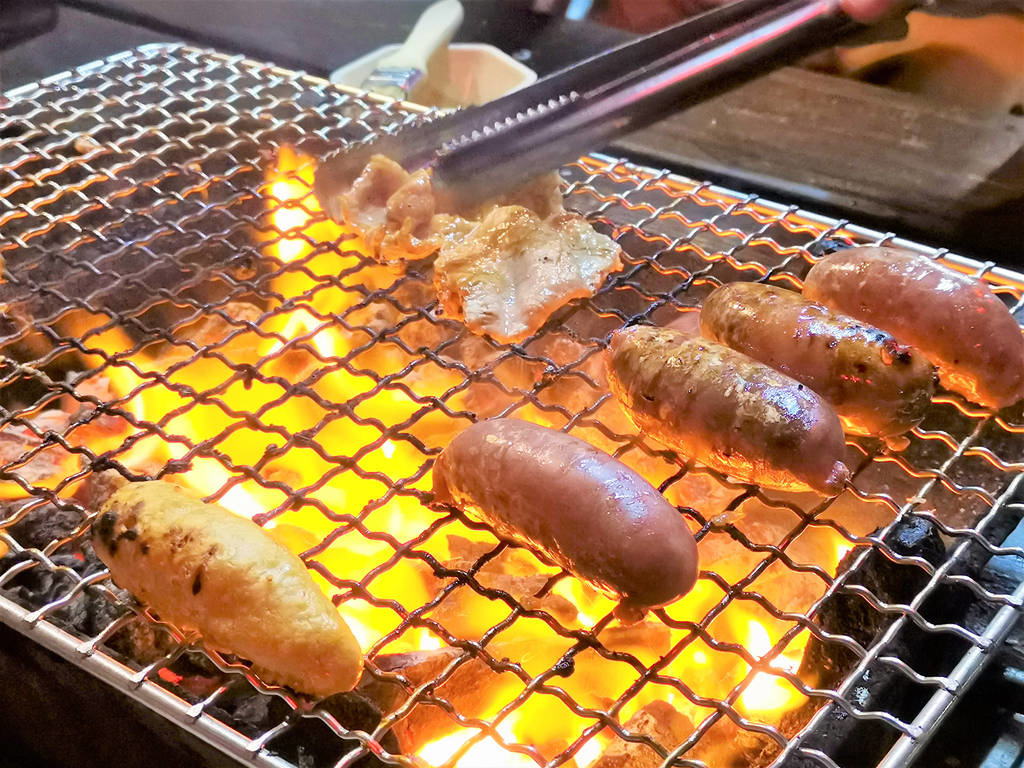 [食記] 蘭嶼 有一間燒烤 椰油總店 燒烤吃到飽